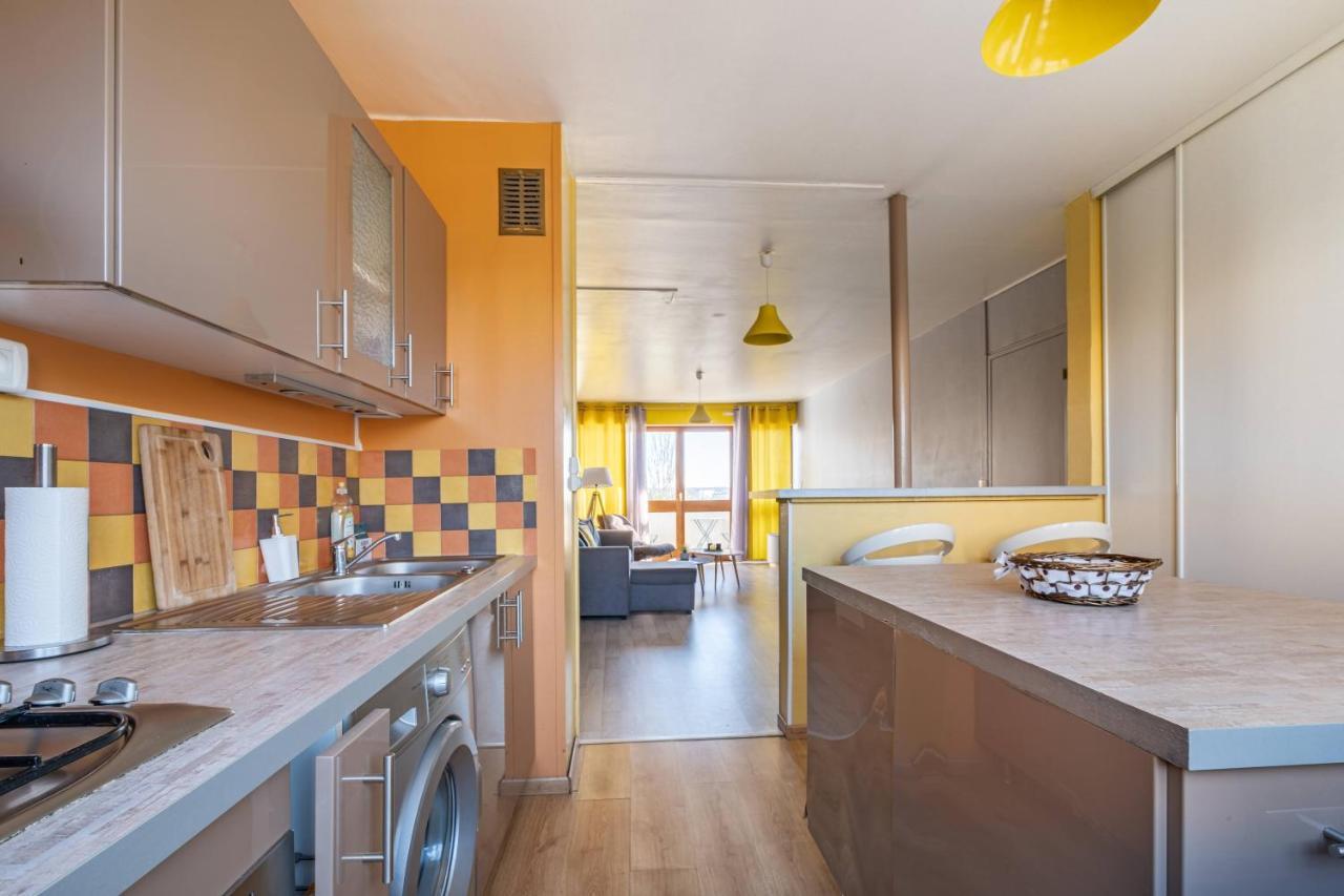 Appartement Spacieux Equipe Avec Wifi Bourges Dış mekan fotoğraf